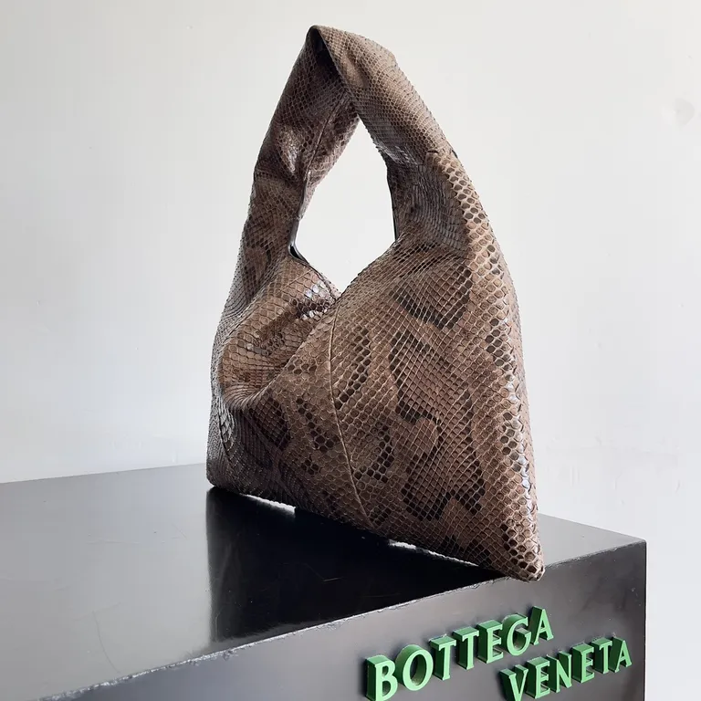 Bottega Veneta Bag 